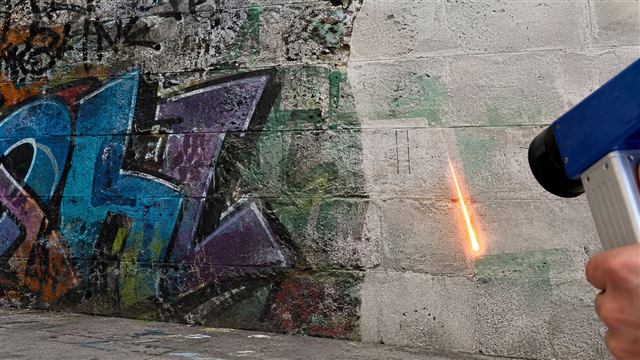 Grafitis con láser en Málaga